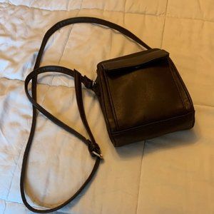 Small Liz Claiborne crossbody purse
